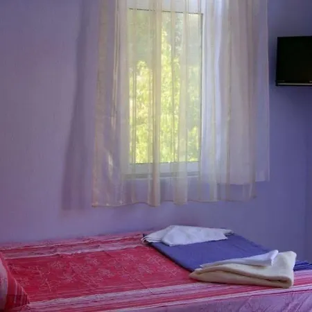 Grand World Hotel 2*